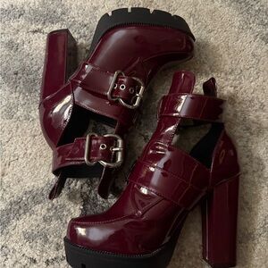 Stylish Burgundy Platform Heels